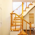 Nafsika Family House