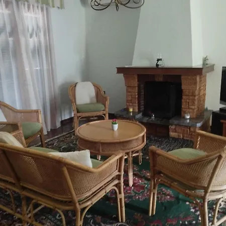Nafsika Family House Kávosz