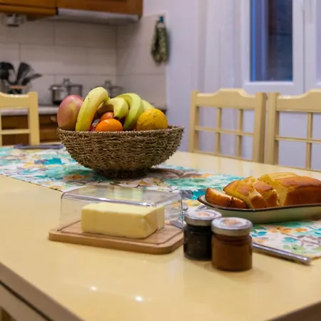 Nafsika Family House * Κάβος
