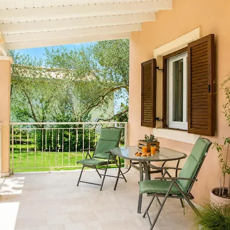 Nafsika Family House - Sea View Getaway In Corfu 度假居 卡沃斯