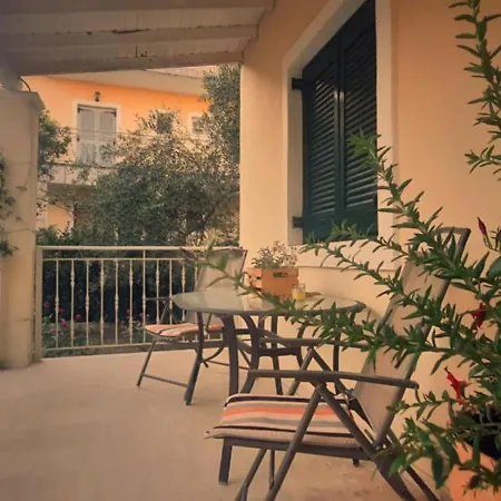 Case de vacanță Nafsika Family House *